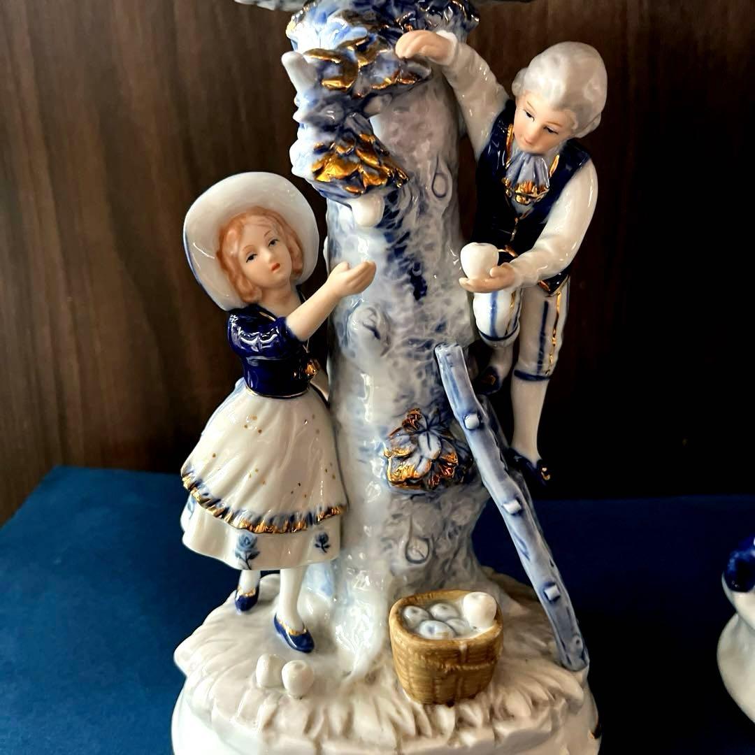 西洋アンティーク風ドールスタンド、小物入れ　2点