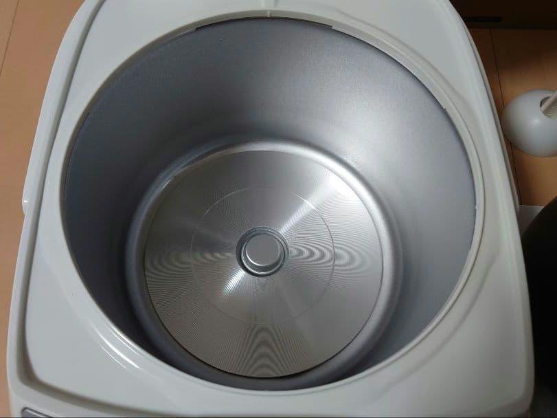 タイガー炊飯ジャー 炊きたて JBG-B180 １升炊き 新品未使用