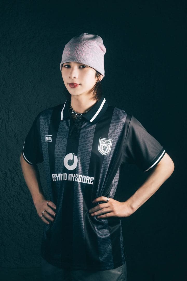 【新品未開封】BMSG SPORTS サッカーシャツ L サイズ