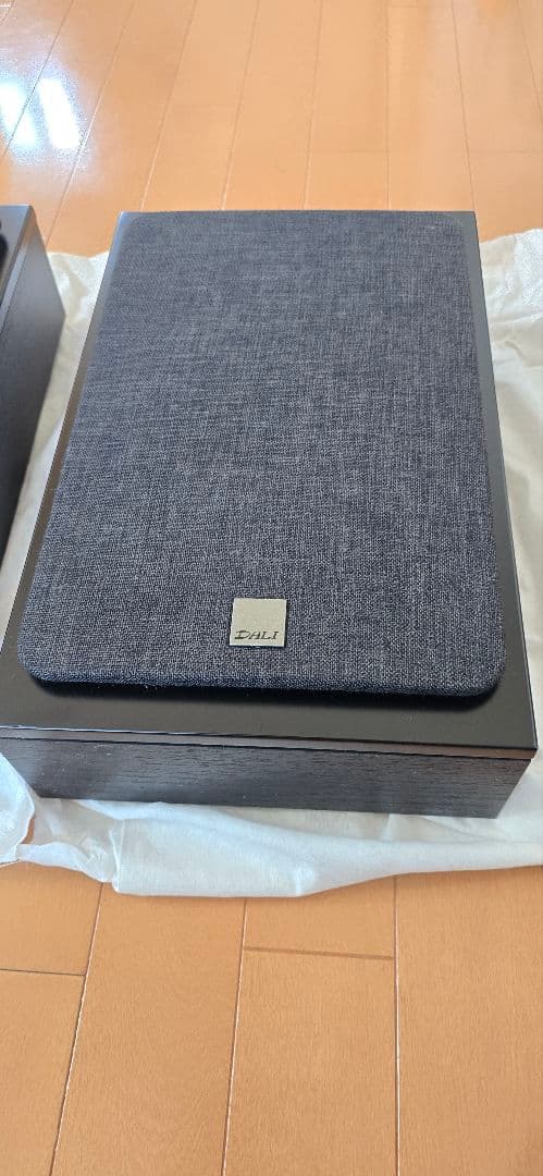 DALI オンウォールスピーカー OBERON ONWALL ペア