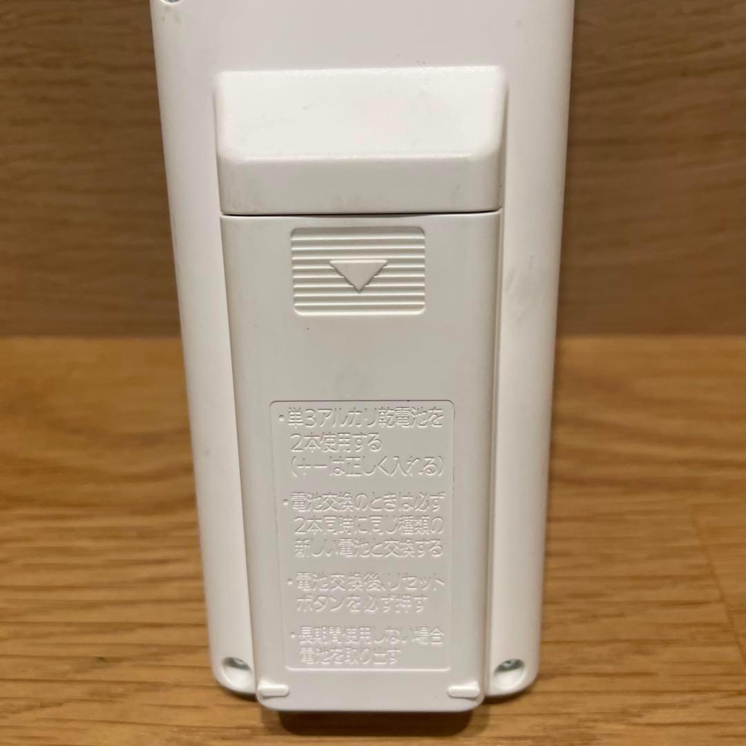 中古品　三菱電機 エアコン用リモコン 霧ヶ峰　AAG202 18A9 AIナビ