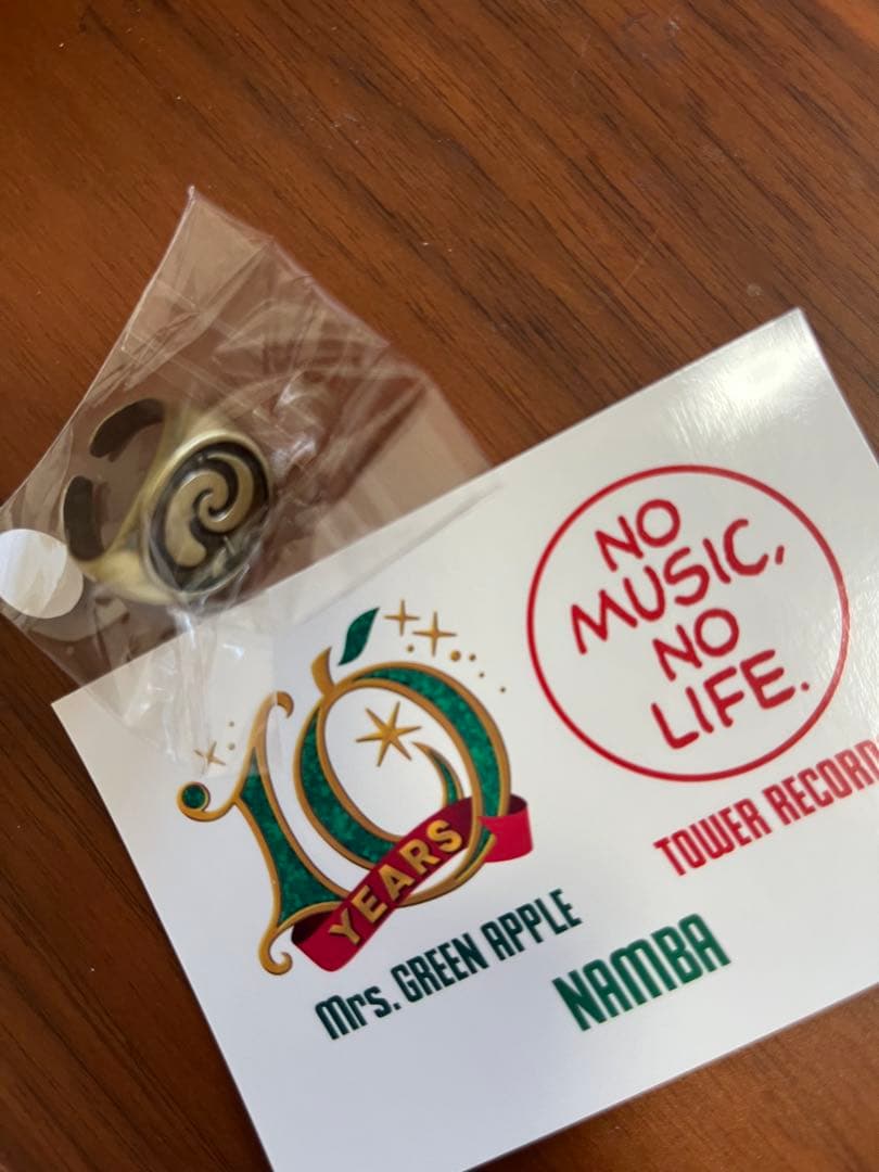 【値下げ】銀テ付き//指輪にも◎バベルの塔スカーフリング&おまけステッカー