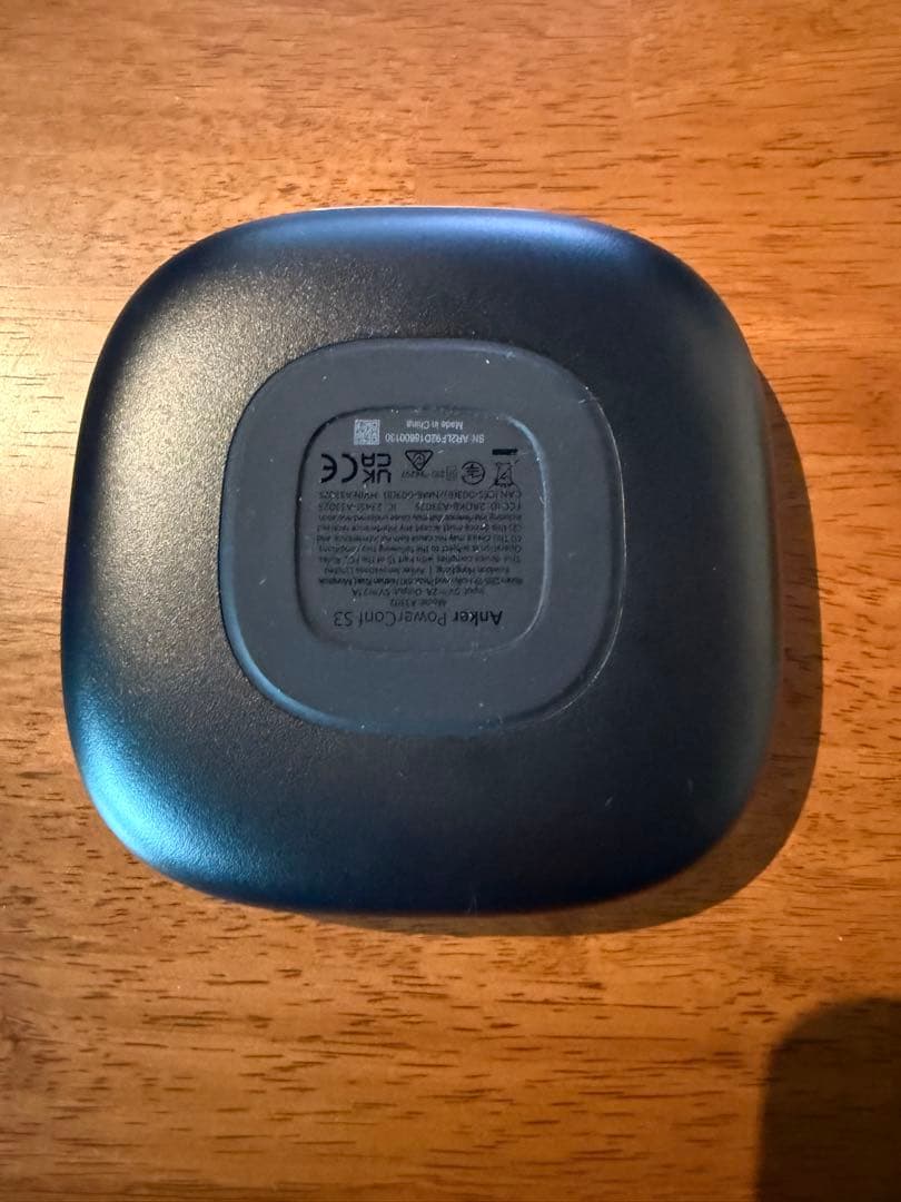 Anker PowerConf S3 専用ケース付き