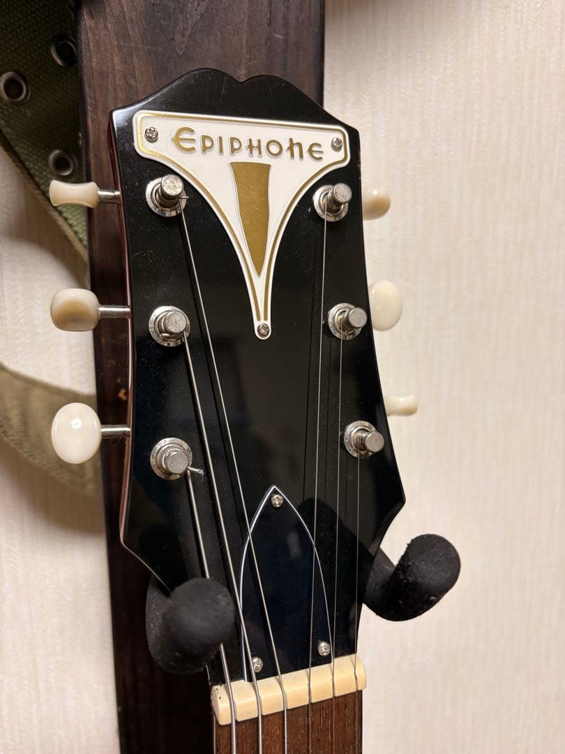 EPIPHONE ( エピフォン ) Coronet Cherry エレキギター