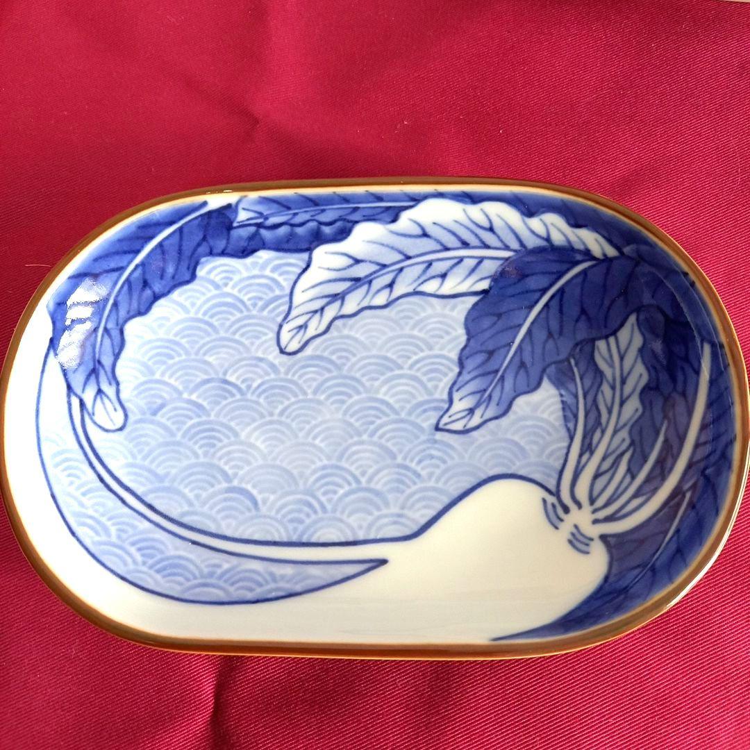 宮内庁御用達　辻製　染付　青海波大根深皿