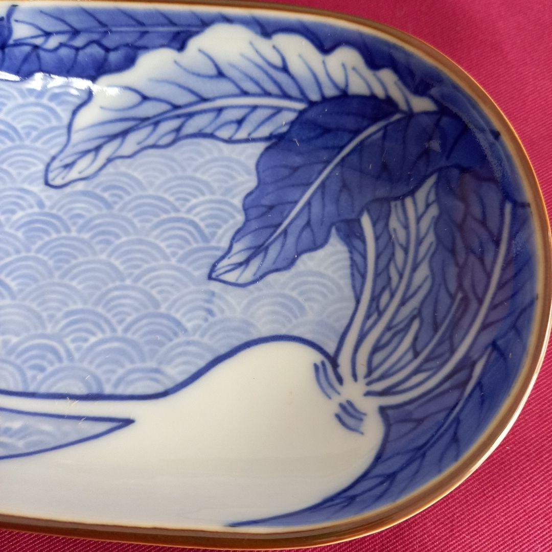 宮内庁御用達　辻製　染付　青海波大根深皿