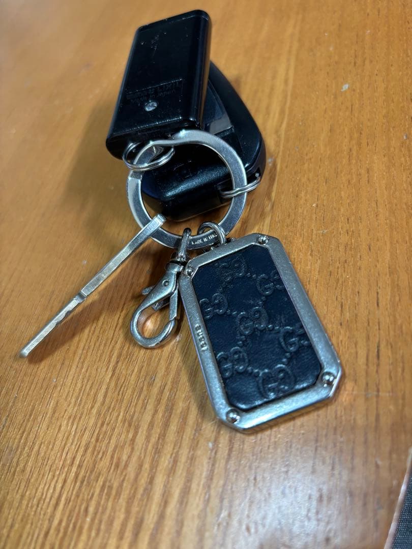 グッチ　キーリング