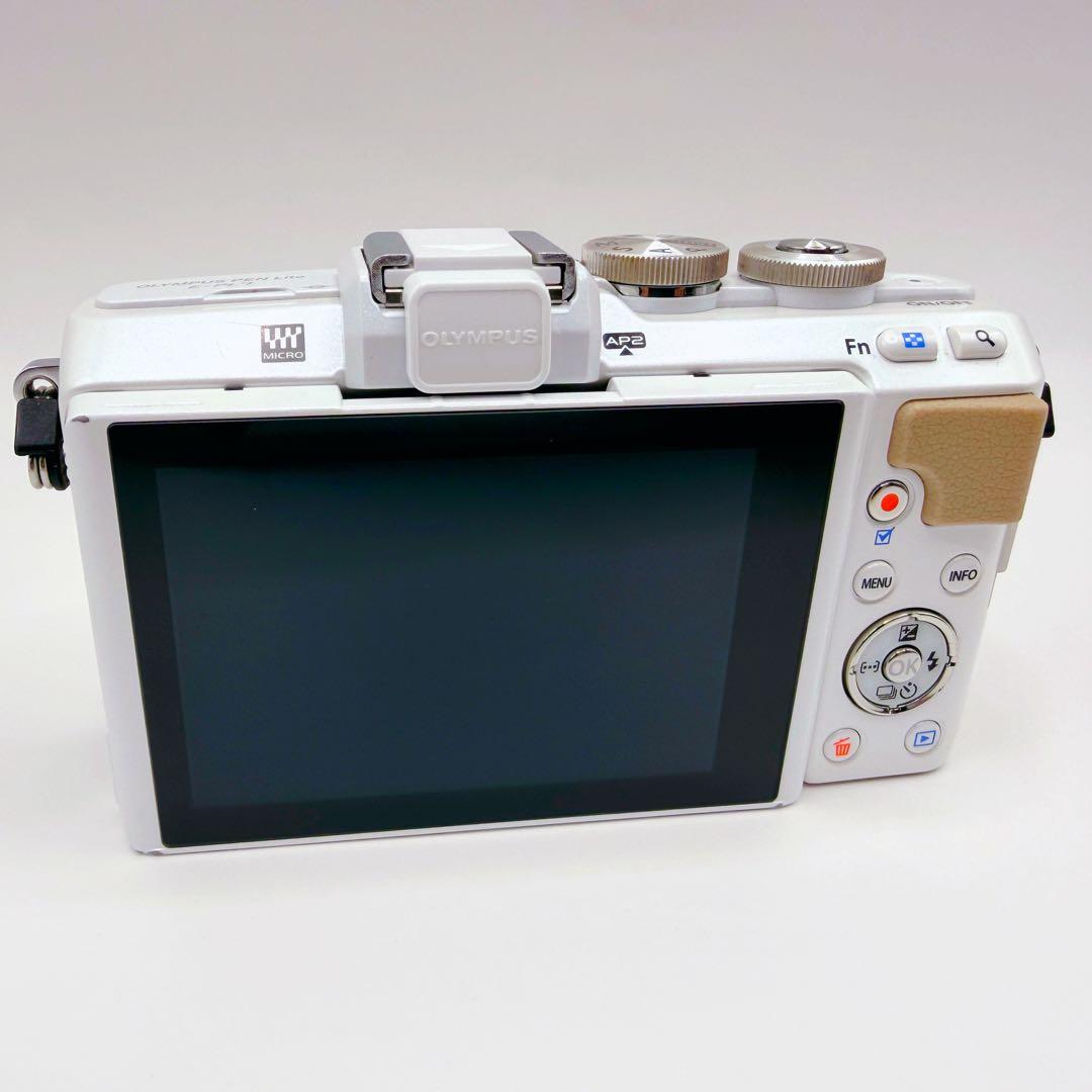 【極美品】OLYMPUS PEN LITE E-PL7 ミラーレス 動作確認済み