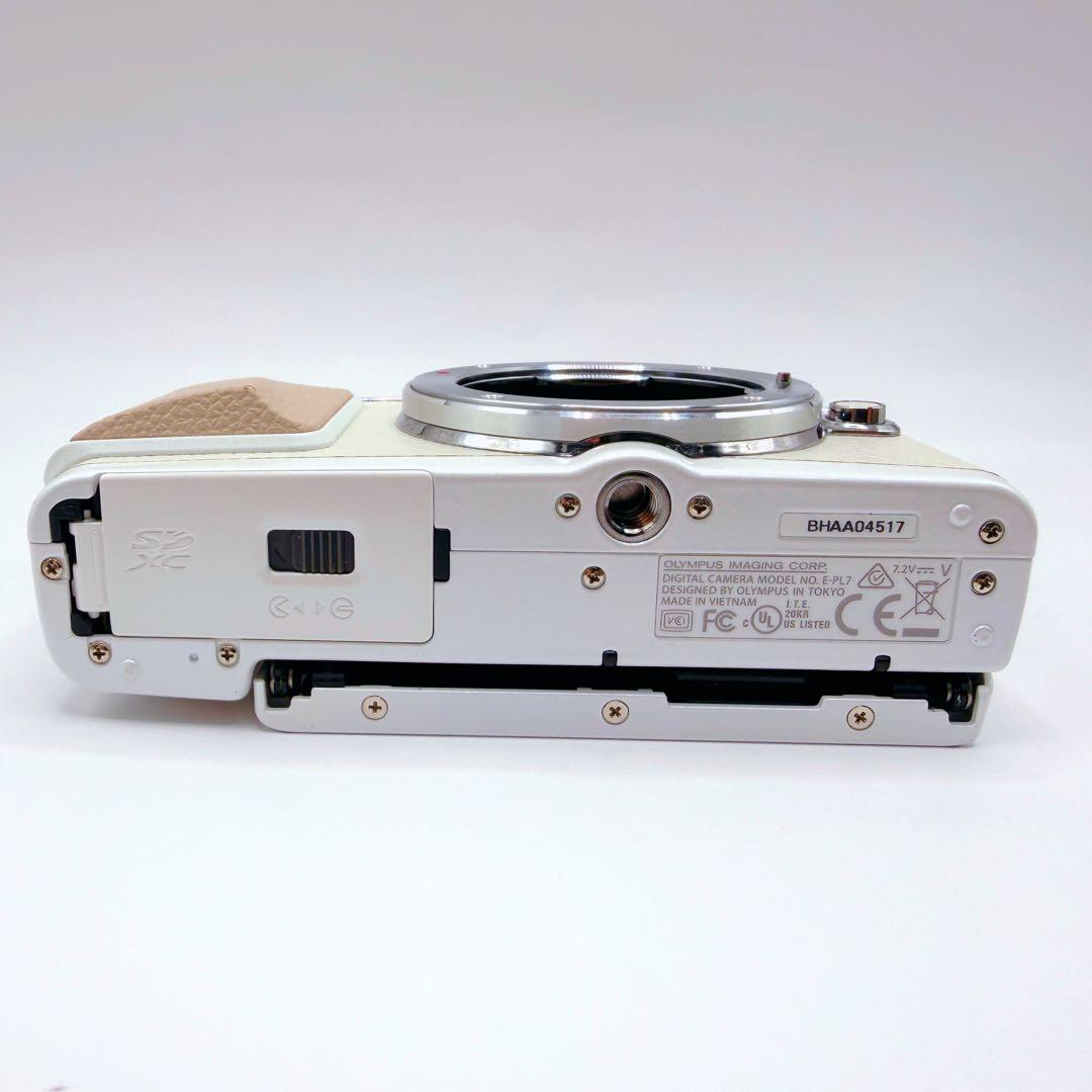 【極美品】OLYMPUS PEN LITE E-PL7 ミラーレス 動作確認済み