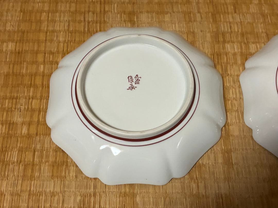 九谷焼 花と鳥の絵柄 八角形皿 二枚 作家物 俊◯