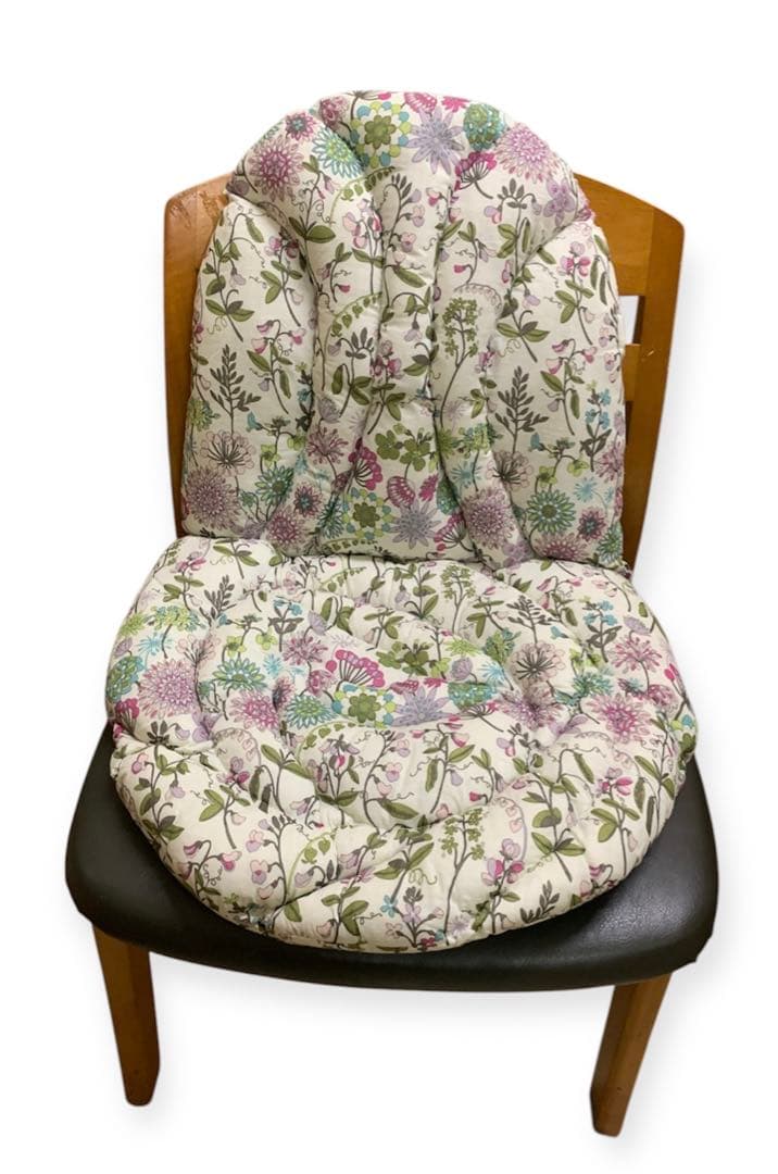 リバティ柄　背当て付きダイニングシートクッション　2枚セット