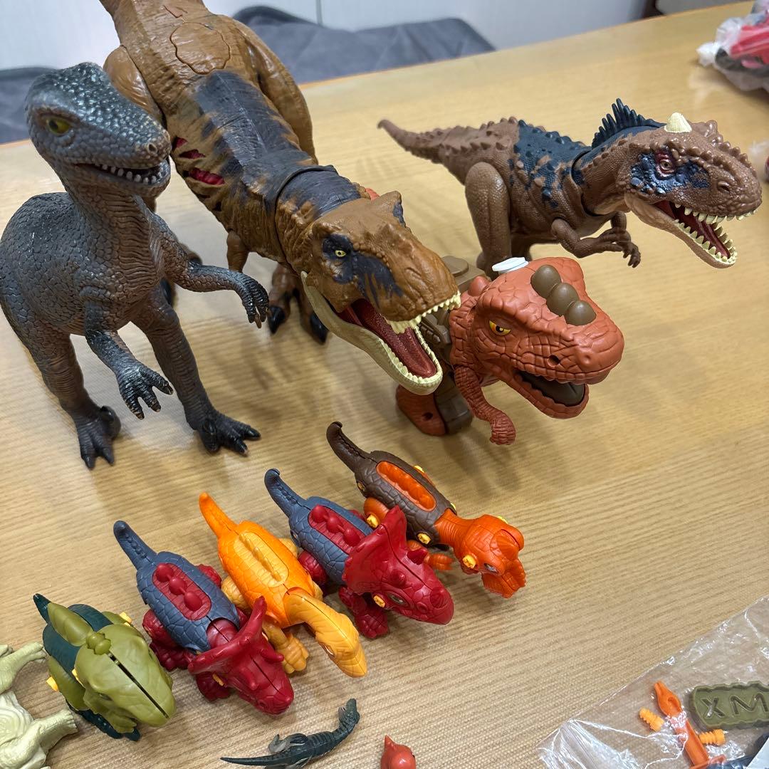 恐竜フィギュアセット16体✳️ジェラシックワールド・USJ購入品