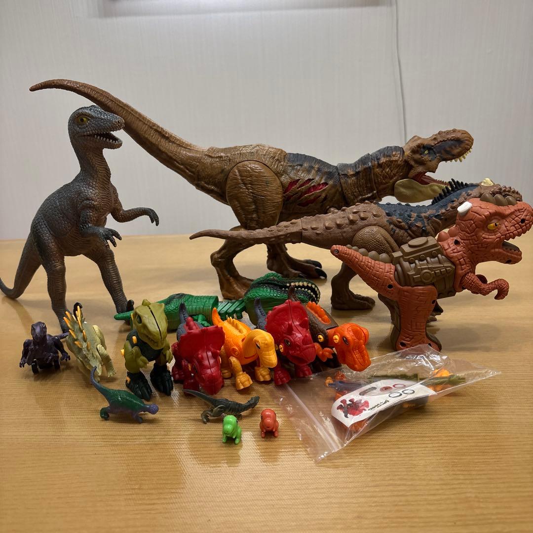 恐竜フィギュアセット16体✳️ジェラシックワールド・USJ購入品