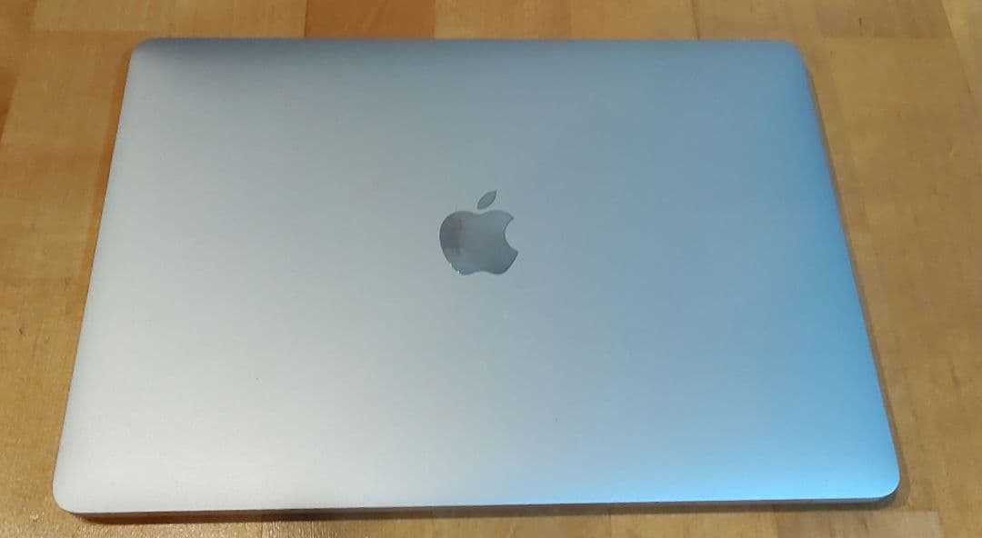 Apple MacBookPro 13インチ　本体のみ