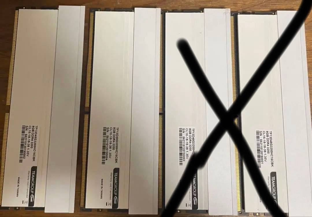 T-FORCE DDR4 メモリー RGB ホワイト　2本