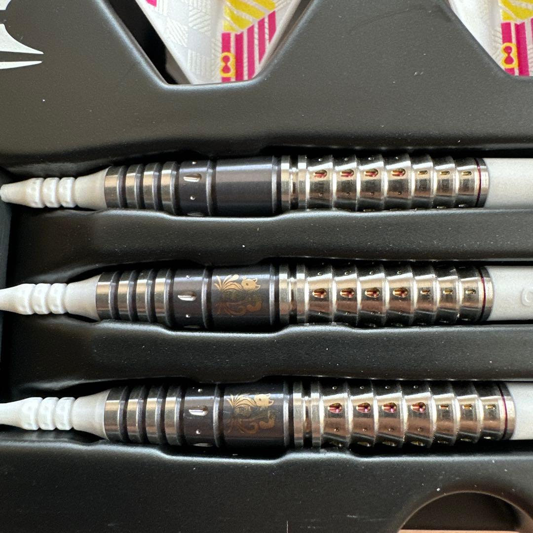 【値下げ】 新品同様 ダーツ MAYO G4