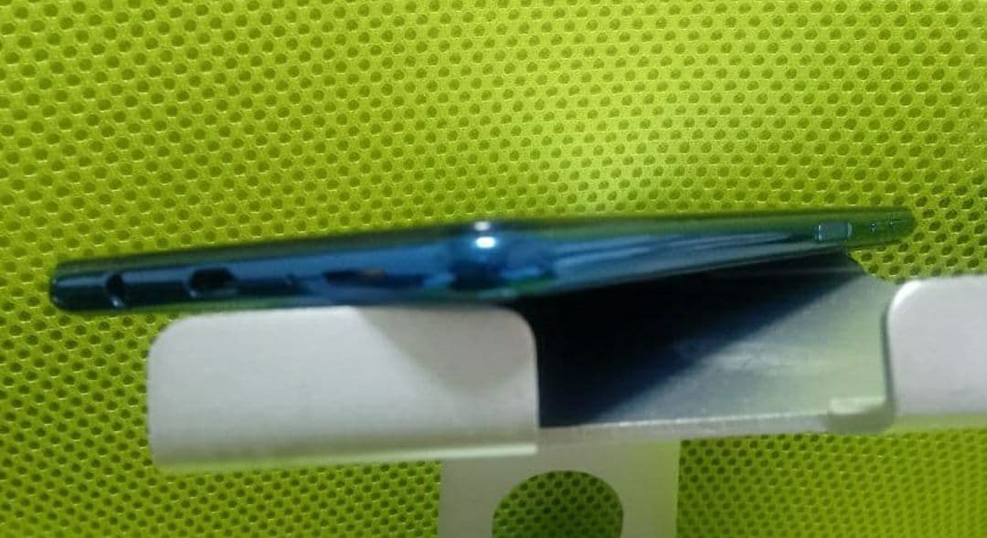 【美品】【値下げ不可】Simフリー Galaxy A7 ブルー