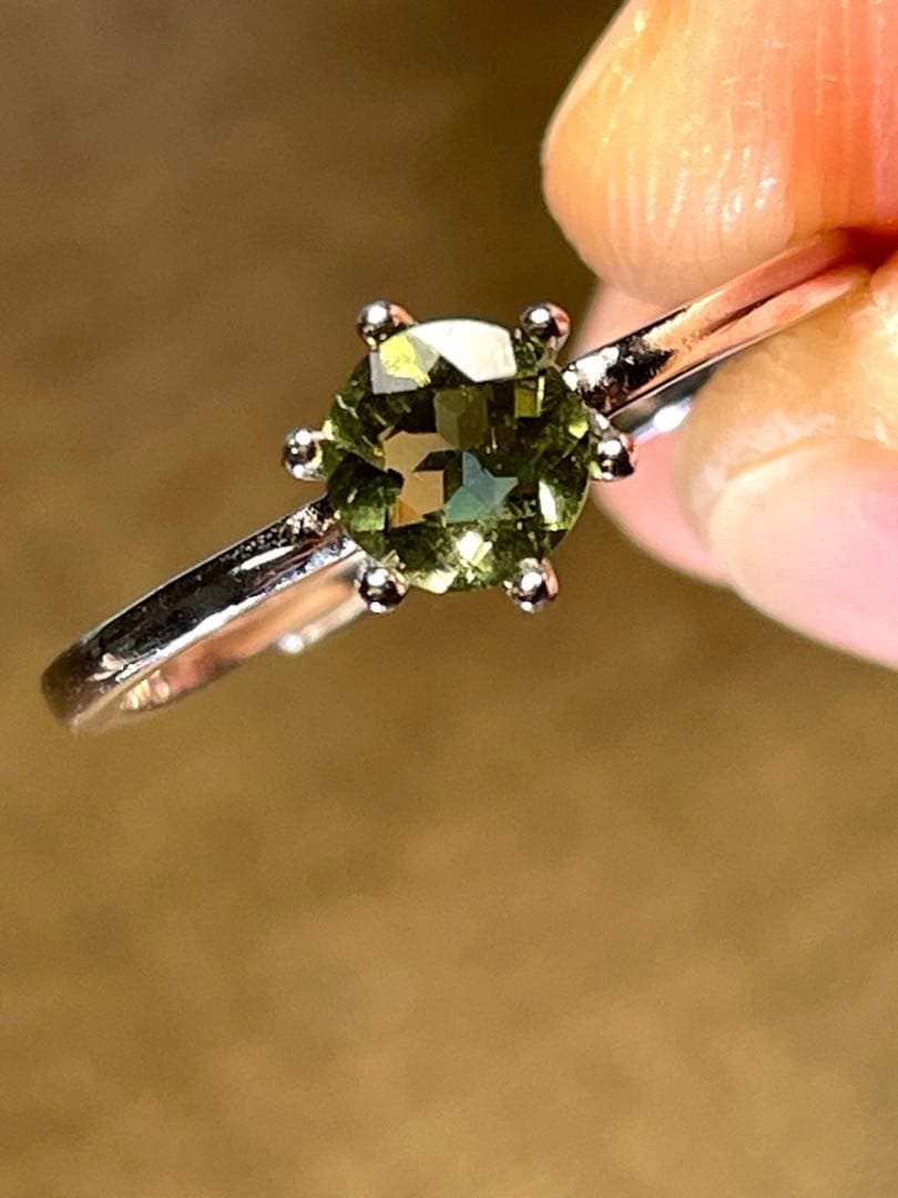 宝石質【新入荷】高品質　モルダバイト　リング　S925 フリーサイズ最強パワー