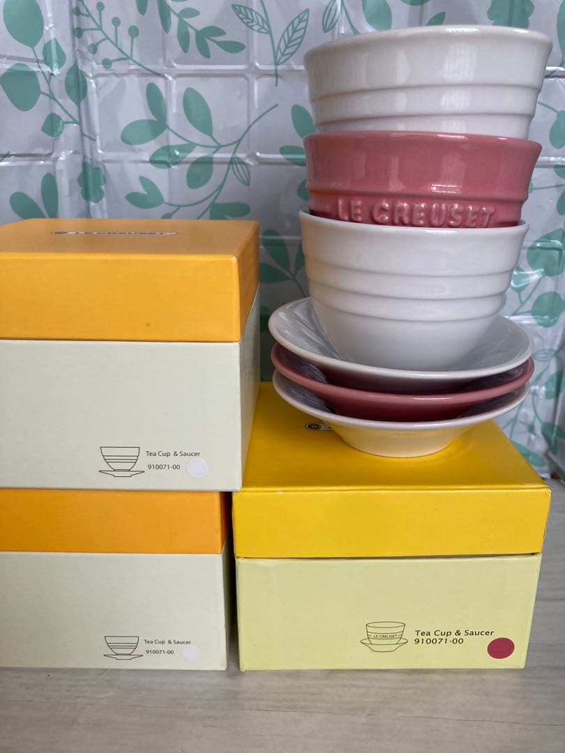 新品未使用　LE CREUSET ルクルーゼ　カップ＆ソーサ　ジャポネスクピンク