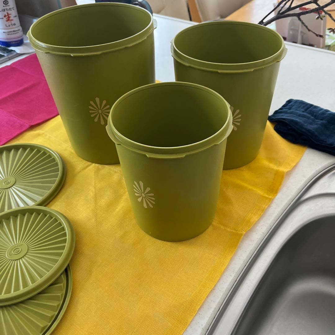 タッパーウェア中古　まとめ買いの方へ