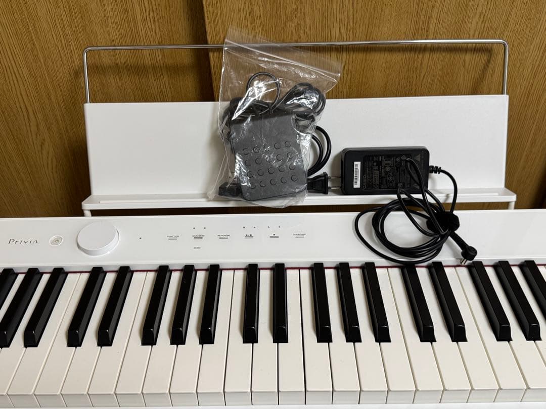 美品 CASIO Privia PX-S1100 電子ピアノ 2022年製
