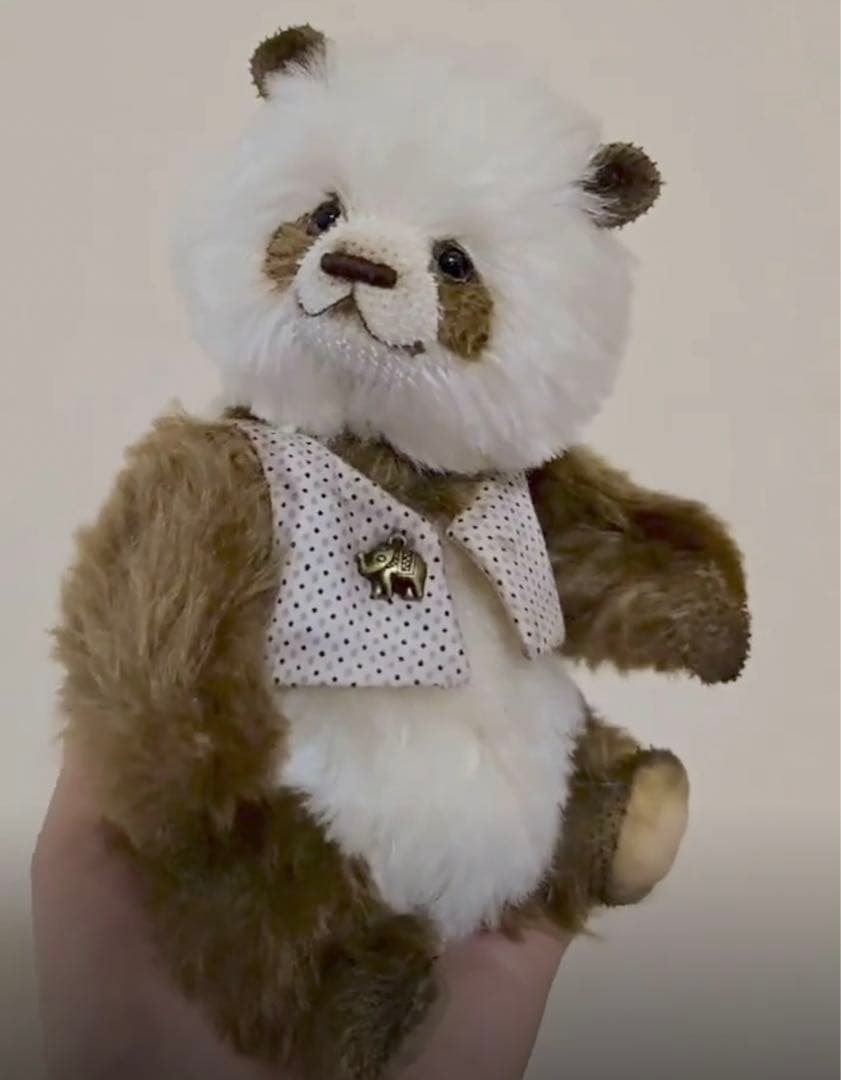 愛おしいパンダちゃん ぬいぐるみ アーティストベア 海外作家様 ハンドメイド