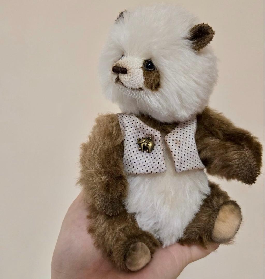 愛おしいパンダちゃん ぬいぐるみ アーティストベア 海外作家様 ハンドメイド