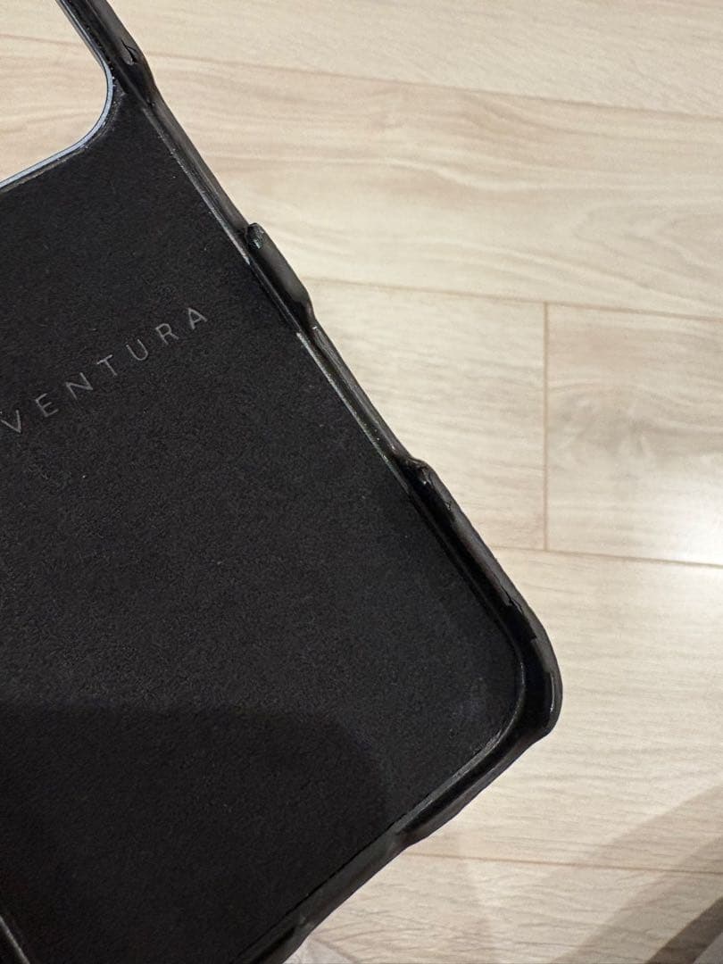 BONAVENTURA iPhone16用ケース ネイビー
