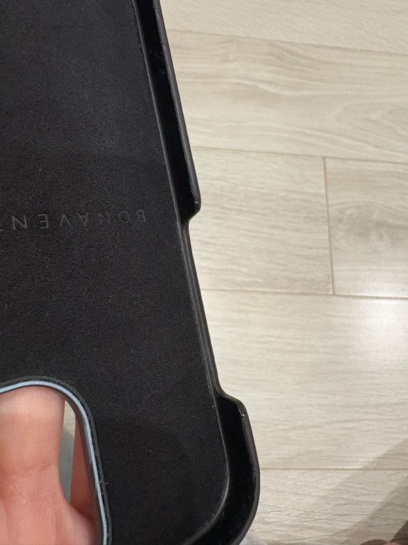 BONAVENTURA iPhone16用ケース ネイビー