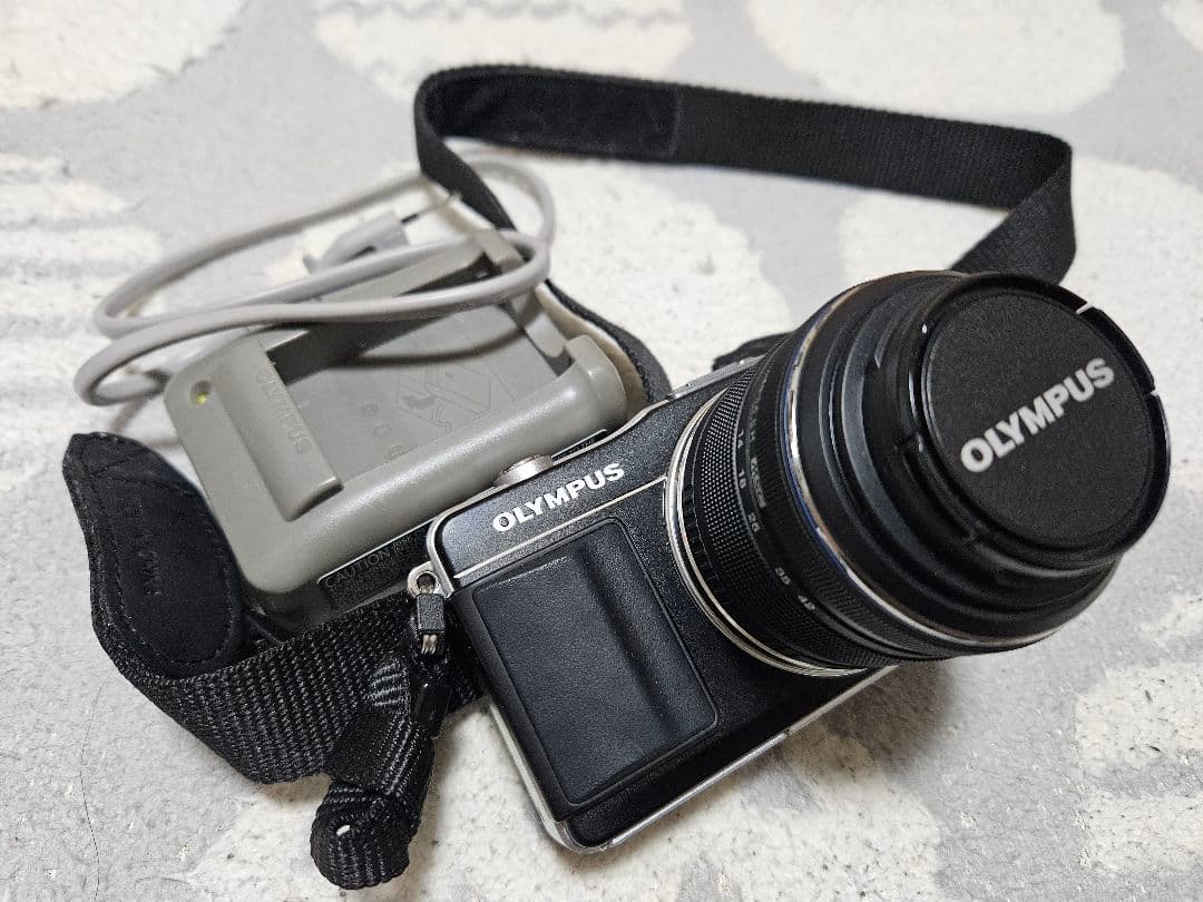 OLYMPUS カメラ OLYMPUS PEN Mini E-P2