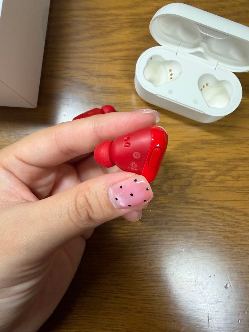 【新品】heart buds ワイヤレスイヤホン