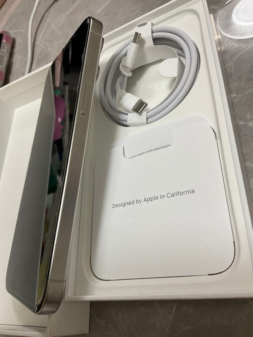 iPhone15ProMax 256GB SIMフリー 本体 美品 ホワイト