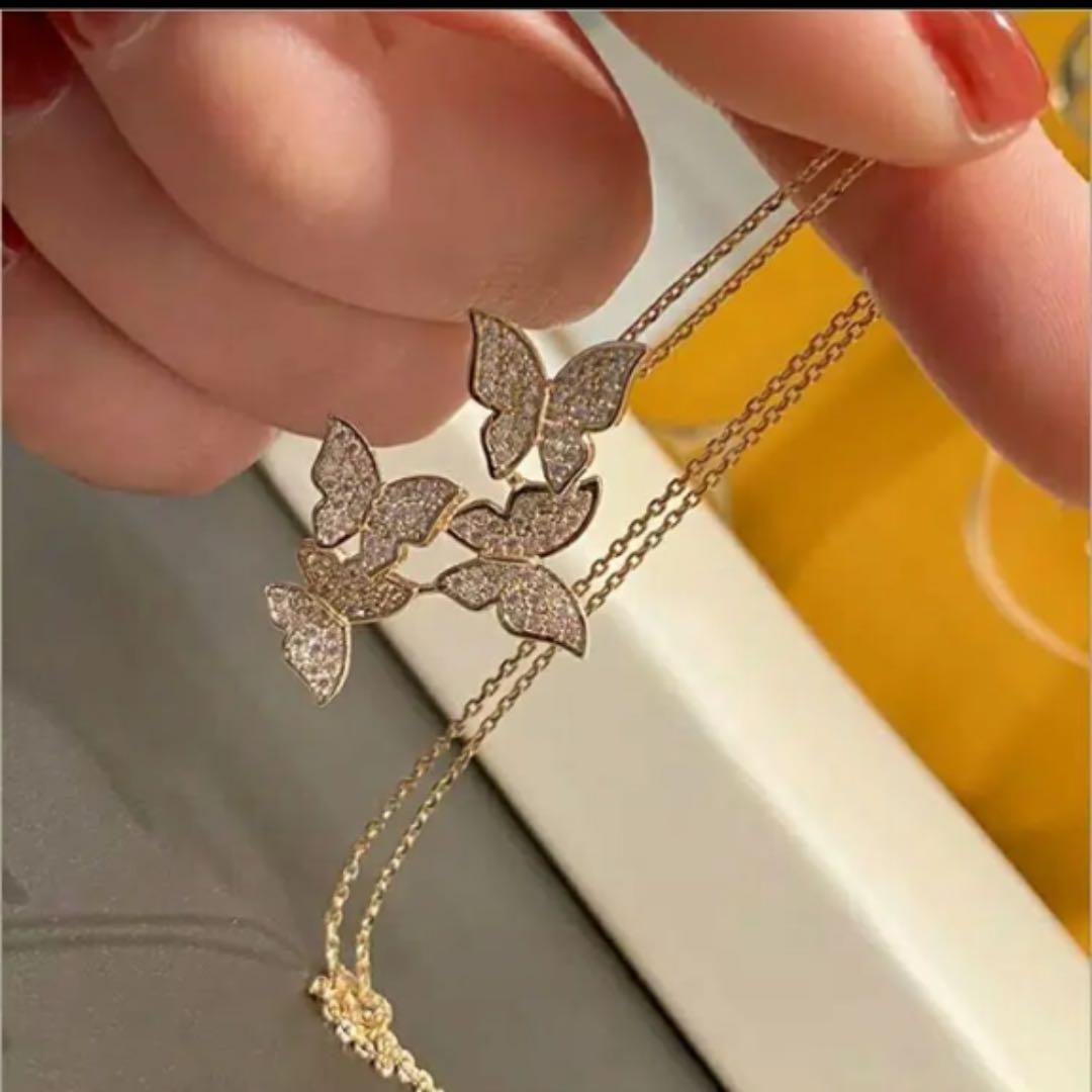 【ギフト推奨】スワロフスキー❤️高品質バタフライ18g 刻印変色なしチェーン付