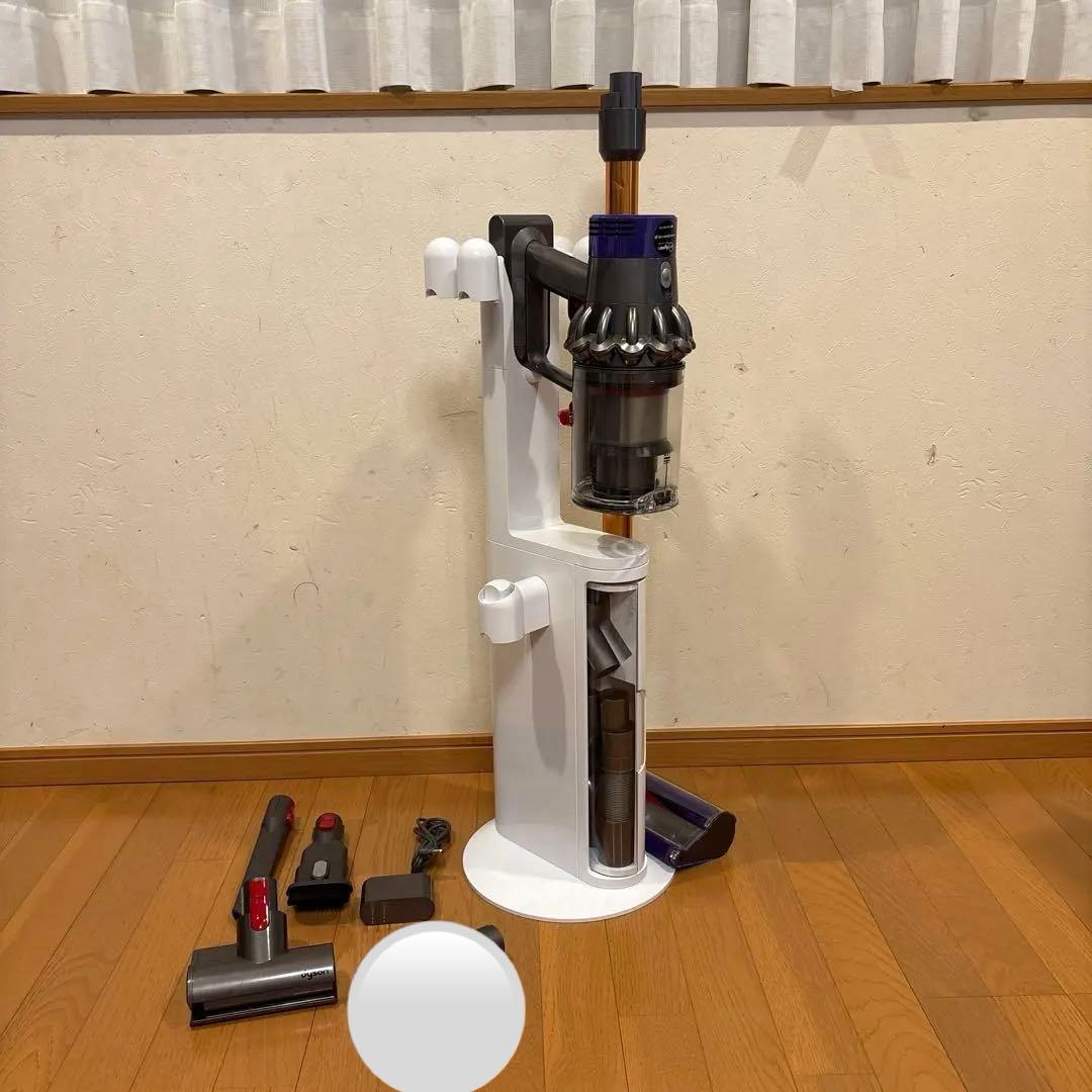 ダイソンV10 SV12 美品！　スタンド付き　分解洗浄除菌整備済み　SD-1