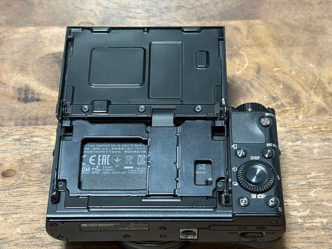 s*y様 SONY RX100 III コンパクトデジタルカメラ ソニー