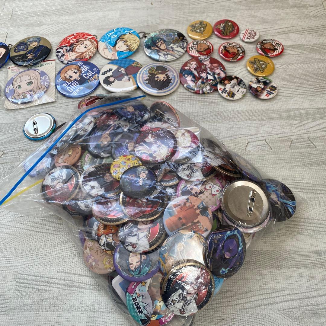 缶バッジ　大量セット　約120枚　ツイステ リドル