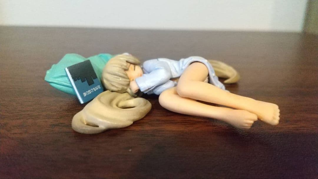 海洋堂　ちょびっツ　 ちぃ「おやすみ」フィギュア