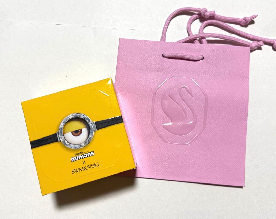 【新品】 スワロフスキー　ミニオンズ　ショップ袋付き