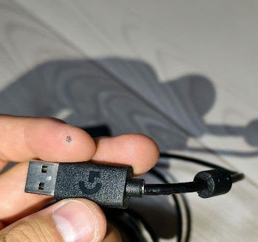 ヘッドホン Logicool g535