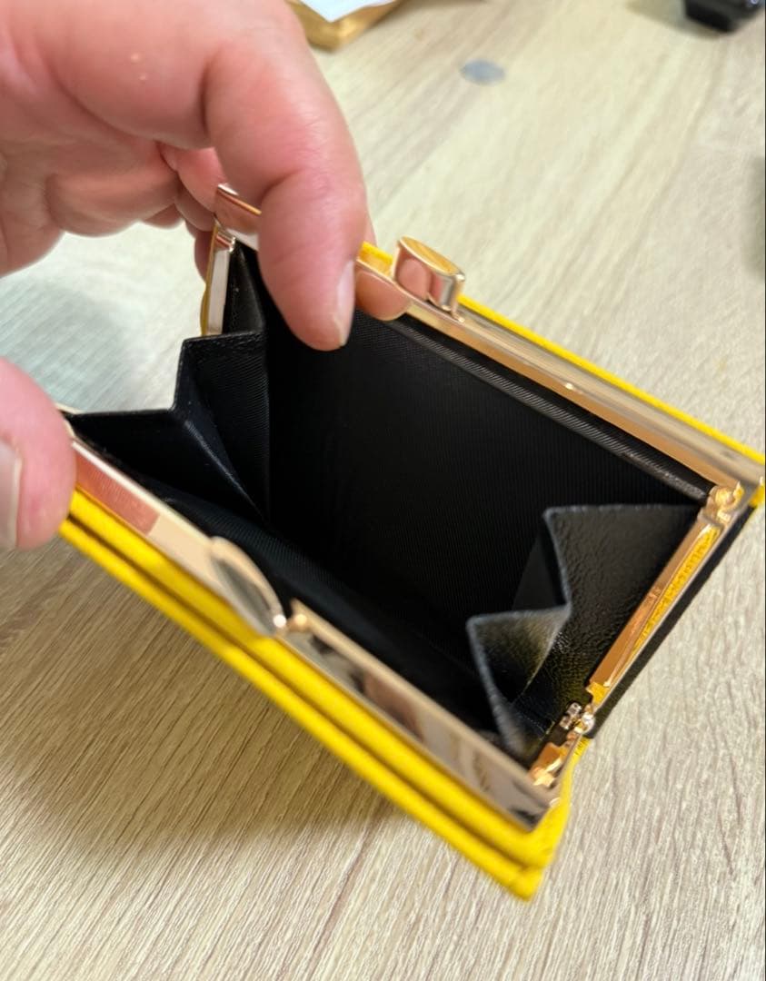 皇居財布　入手困難　金運上昇　新品未使用