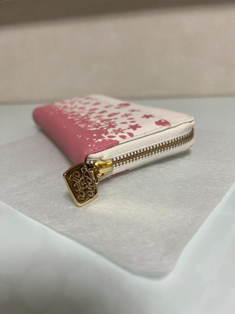 限定5000個 トニートニー・チョッパー桜吹雪の革財布 ONE PIECE