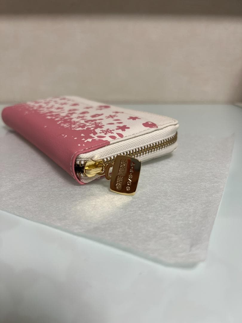 限定5000個 トニートニー・チョッパー桜吹雪の革財布 ONE PIECE