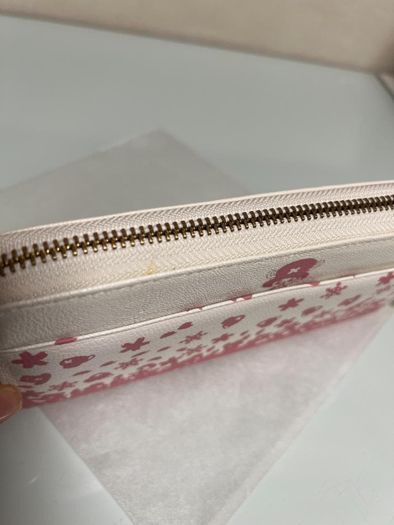 限定5000個 トニートニー・チョッパー桜吹雪の革財布 ONE PIECE