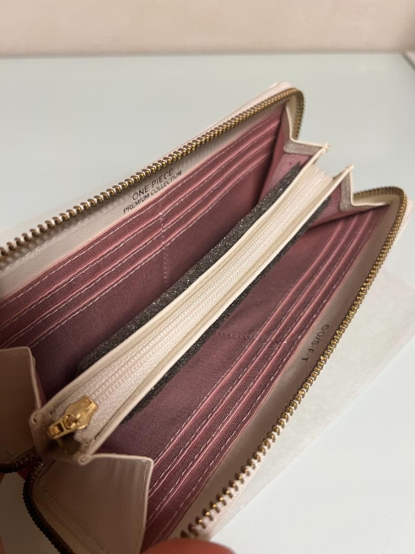 限定5000個 トニートニー・チョッパー桜吹雪の革財布 ONE PIECE