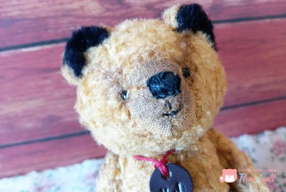 ハンドメイド アンティーク風黒耳ベアー