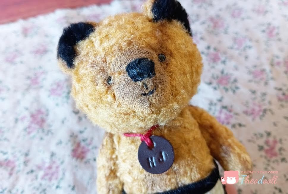 ハンドメイド アンティーク風黒耳ベアー