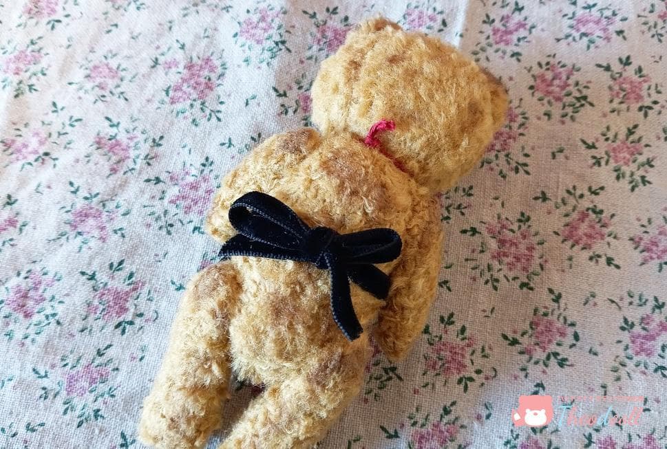 ハンドメイド アンティーク風黒耳ベアー
