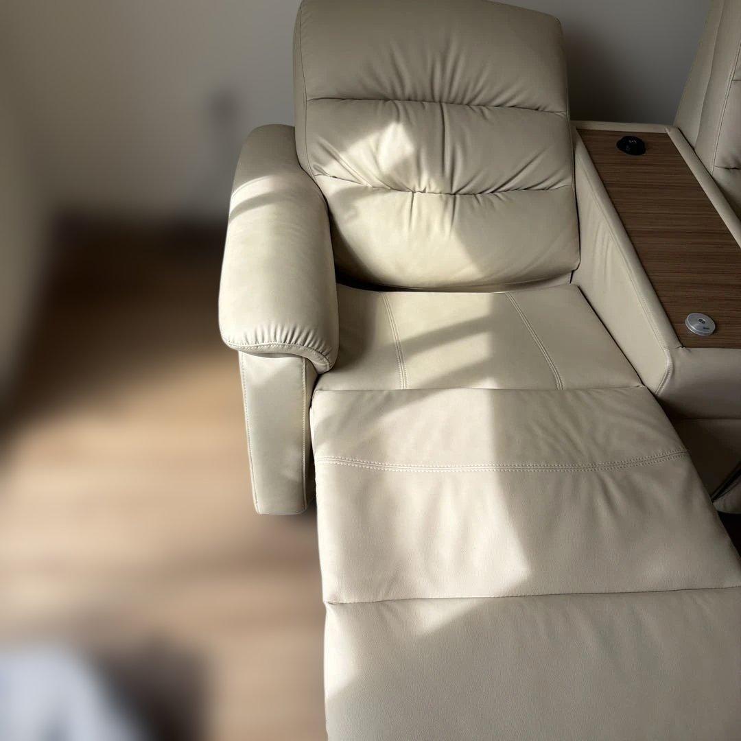 ニトリ　電動ソファー2人掛け ① ＊商品説明を必ず読んでください