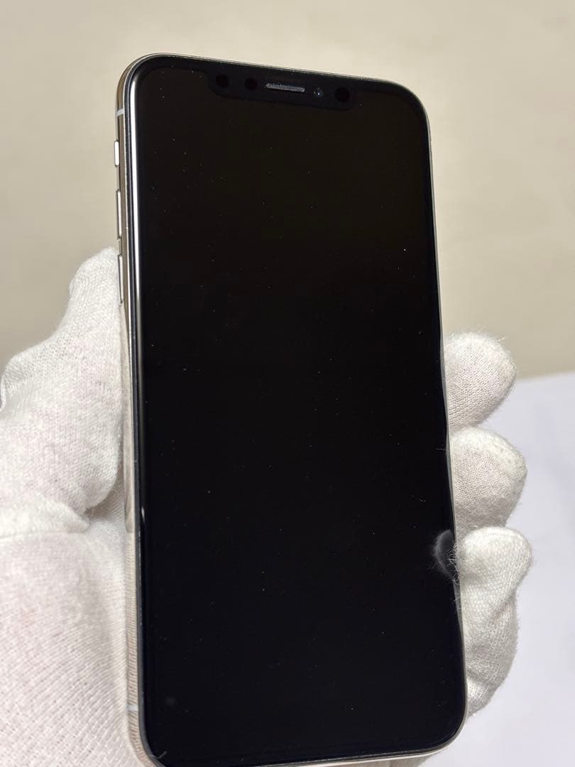 Apple iPhone X 64GB シルバーバッテリー78%