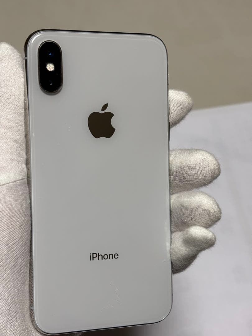 Apple iPhone X 64GB シルバーバッテリー78%